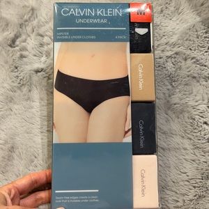 Calvin Klein women’s hipster invisible under clothes, 4 pack, size M